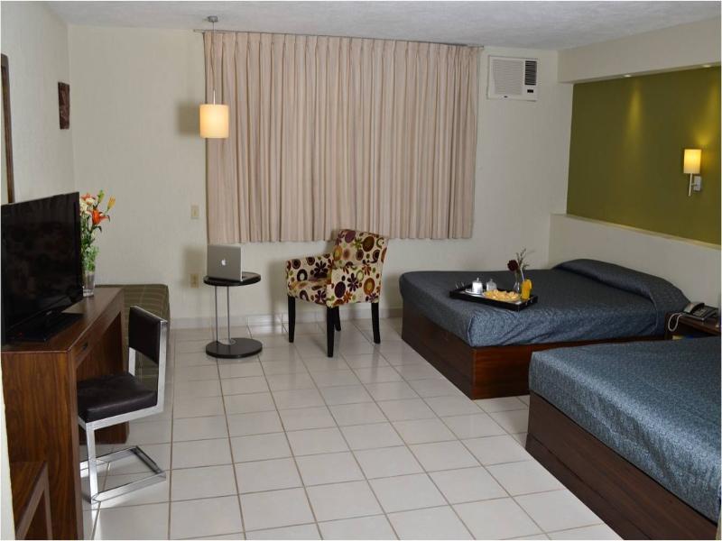 Hotel Terranova レオン エクステリア 写真
